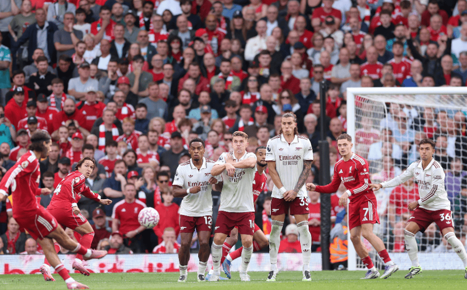 美记：快船没明确提到要裁掉保罗，可能等12月15日后再交易他（美媒：快船未明确要裁保罗 或将等12月15日后再寻交易）