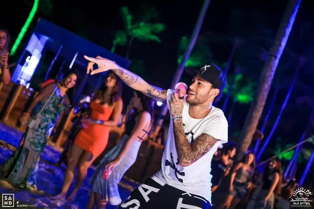 拉姆：凯恩完美契合拜仁；穆西亚拉回归后如何融入是个考验（拉姆：凯恩与拜仁天作之合，穆西亚拉复出后的融入将受考验）