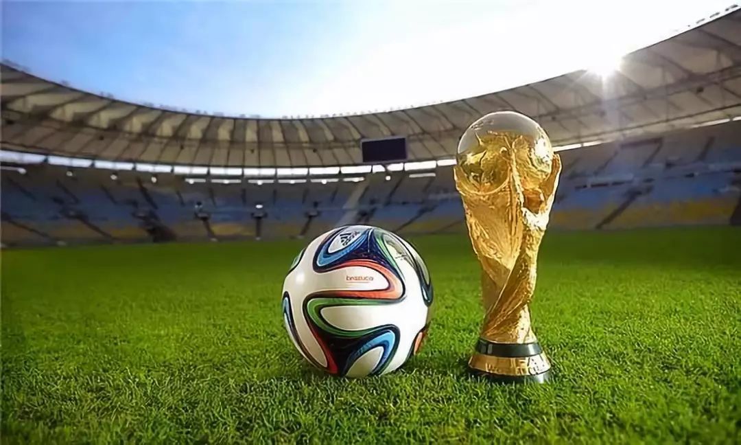 萨拉赫被抛弃？利物浦赢球与他无关 五年未见如此屈辱（萨拉赫被冷落？利物浦赢球无关他事，五年来未有之辱）