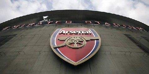 斯卢茨基：这是于汉超生涯最后一场比赛，明年加入申花教练组（斯卢茨基：于汉超完成生涯谢幕战，明年将进入申花教练组）