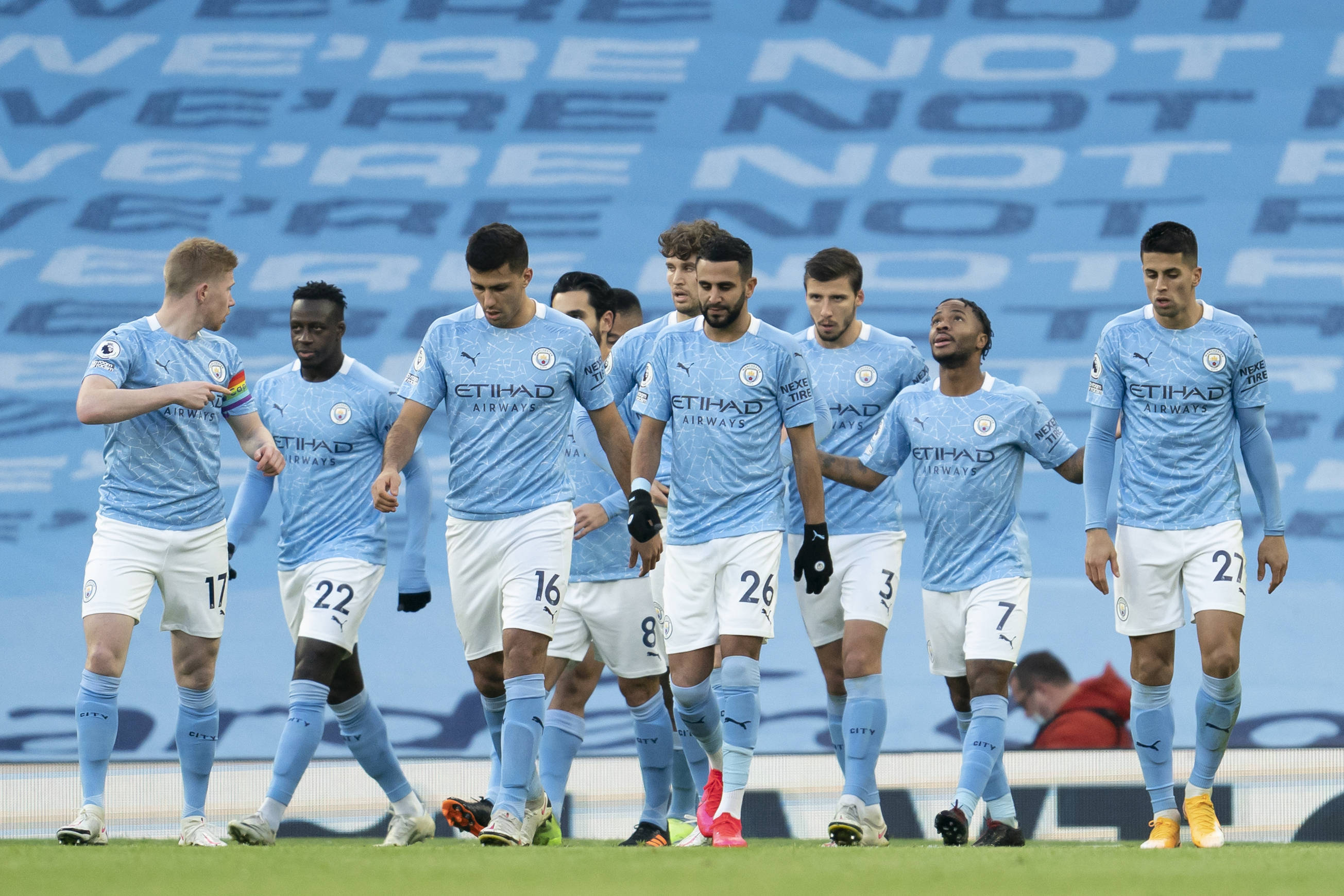 米体：伊尔迪兹的续约谈判因薪水问题陷入僵局，众豪门虎视眈眈（米体：薪资分歧令伊尔迪兹续约受阻，多家豪门伺机而动）