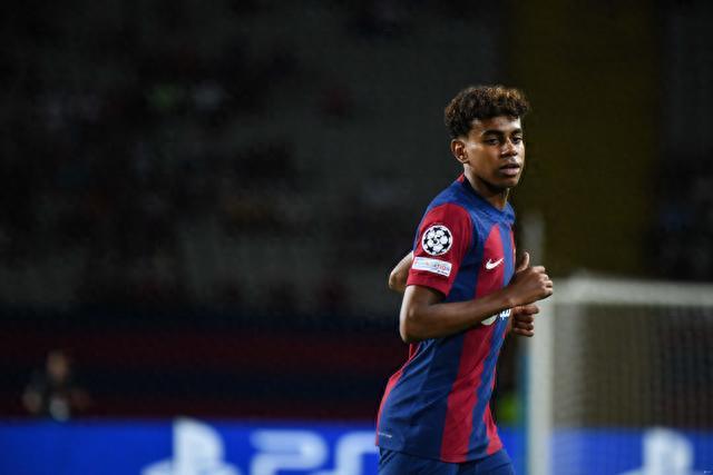 亚冠海港VS柔佛新山：3大外援出击，两大国足希望之星领衔，李圣龙冲锋（亚冠海港对阵柔佛新山：三外援齐上阵，两位国足希望之星领衔，李圣龙冲锋在前）