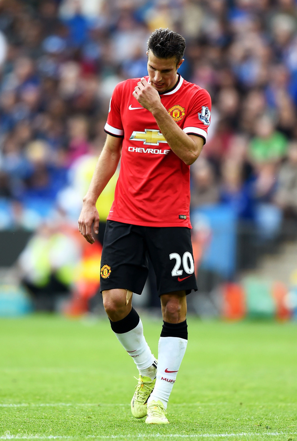 萨索洛2-2比萨，恩佐拉、马蒂奇破门，索尔茨维特读秒绝平（萨索洛2-2战平比萨：恩佐拉、马蒂奇进球，索尔茨维特补时读秒扳平）