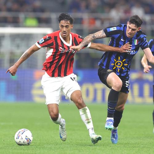 因长相帅气被盗用照片聊骚约炮，川超眉山队球员发声明辟谣（川超眉山队球员澄清辟谣：帅照遭冒用用于聊骚约炮，非本人所为）