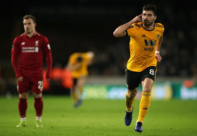 中超比赛亮点：上海申花绝杀广州队,（中超焦点战：上海申花压哨绝杀广州队）